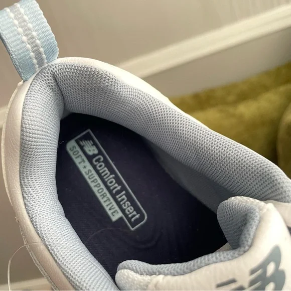 New Balance Sneakers Womens Size 10 - Picture 10 of 11